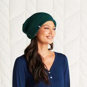 Harris. Boyfriend Toque in Forest Teal.